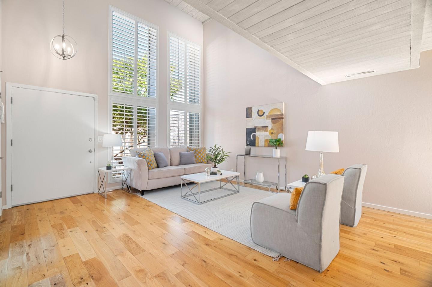 Detail Gallery Image 8 of 44 For 1393 Sydney Dr, Sunnyvale,  CA 94087 - 3 Beds | 2 Baths