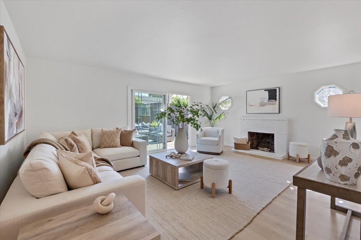 Detail Gallery Image 11 of 25 For 1826 Ronie Way, San Jose,  CA 95124 - 3 Beds | 2 Baths