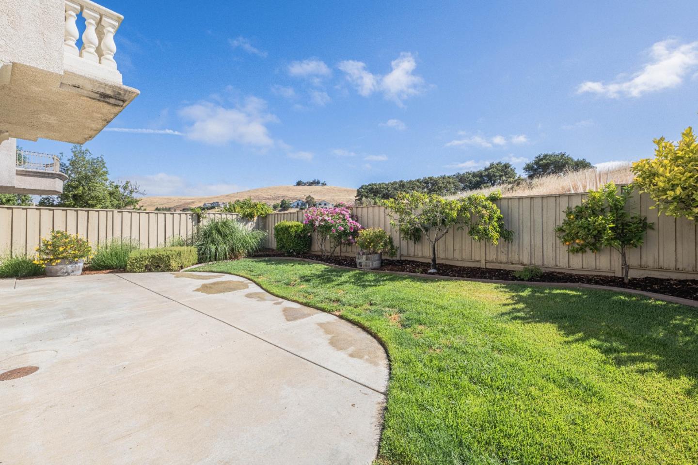 Detail Gallery Image 17 of 50 For 27320 Bavella Way, Salinas,  CA 93908 - 4 Beds | 2/1 Baths