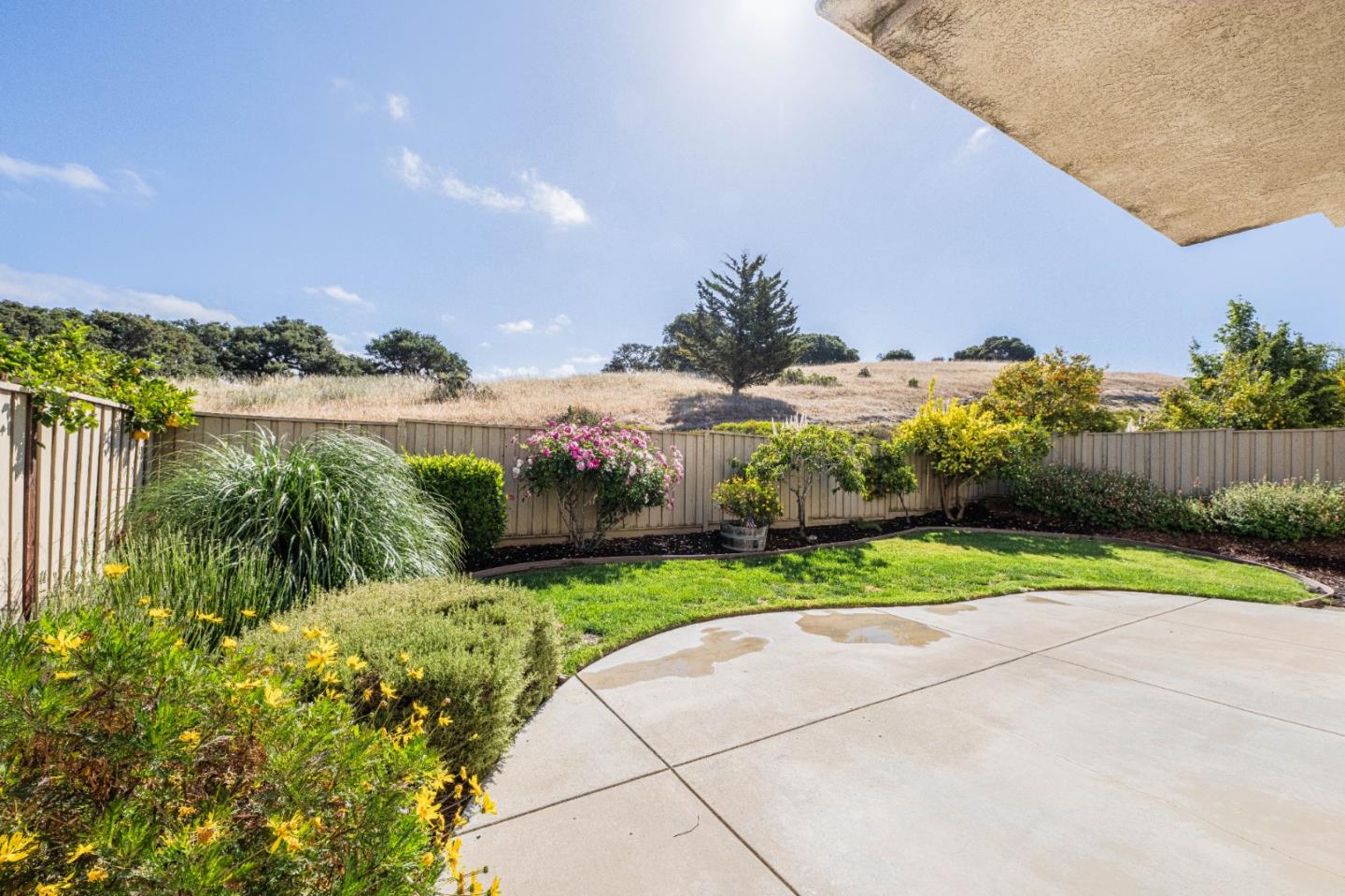 Detail Gallery Image 18 of 50 For 27320 Bavella Way, Salinas,  CA 93908 - 4 Beds | 2/1 Baths