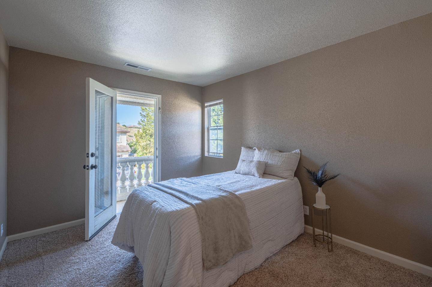 Detail Gallery Image 41 of 50 For 27320 Bavella Way, Salinas,  CA 93908 - 4 Beds | 2/1 Baths