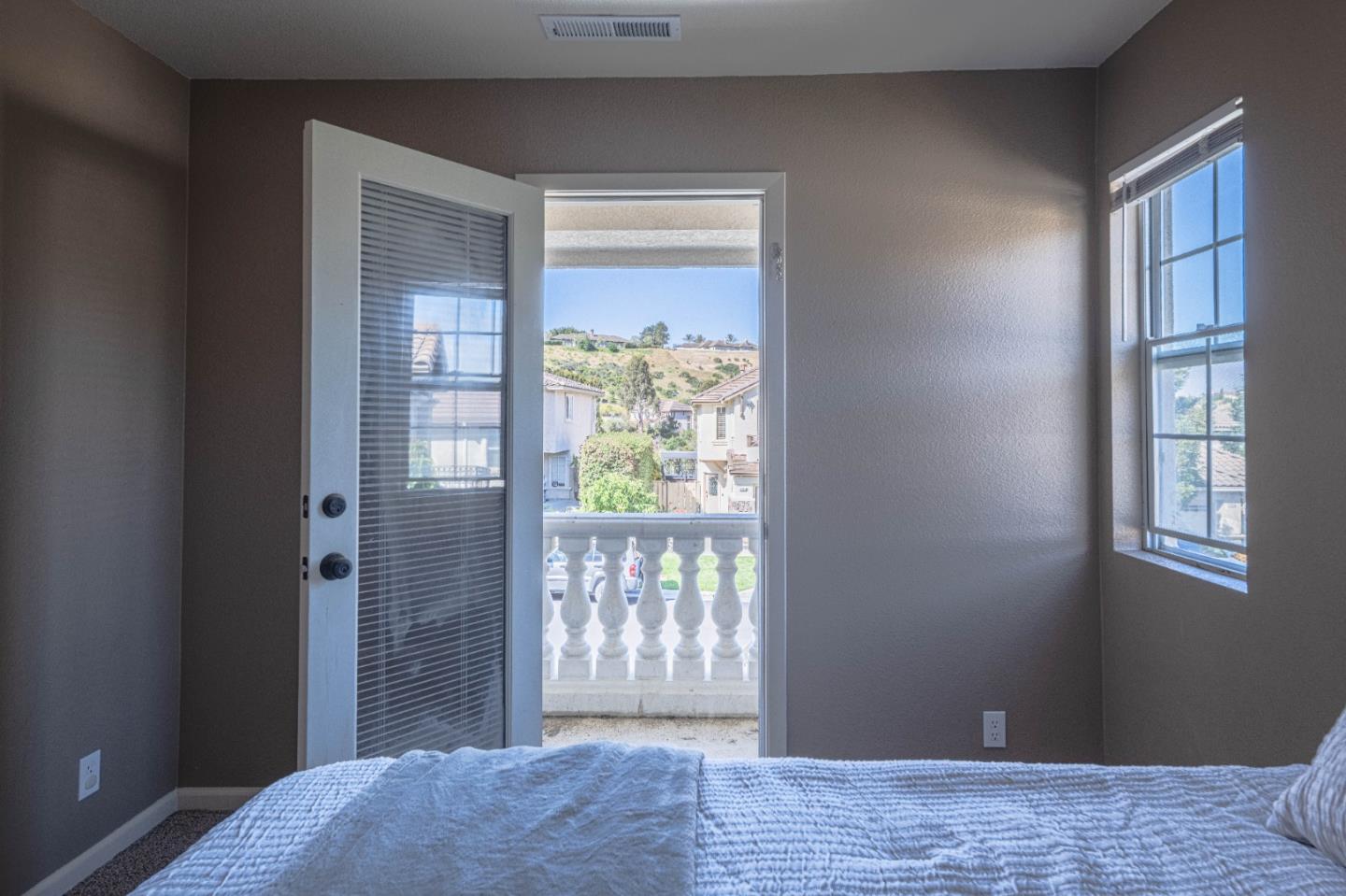 Detail Gallery Image 42 of 50 For 27320 Bavella Way, Salinas,  CA 93908 - 4 Beds | 2/1 Baths