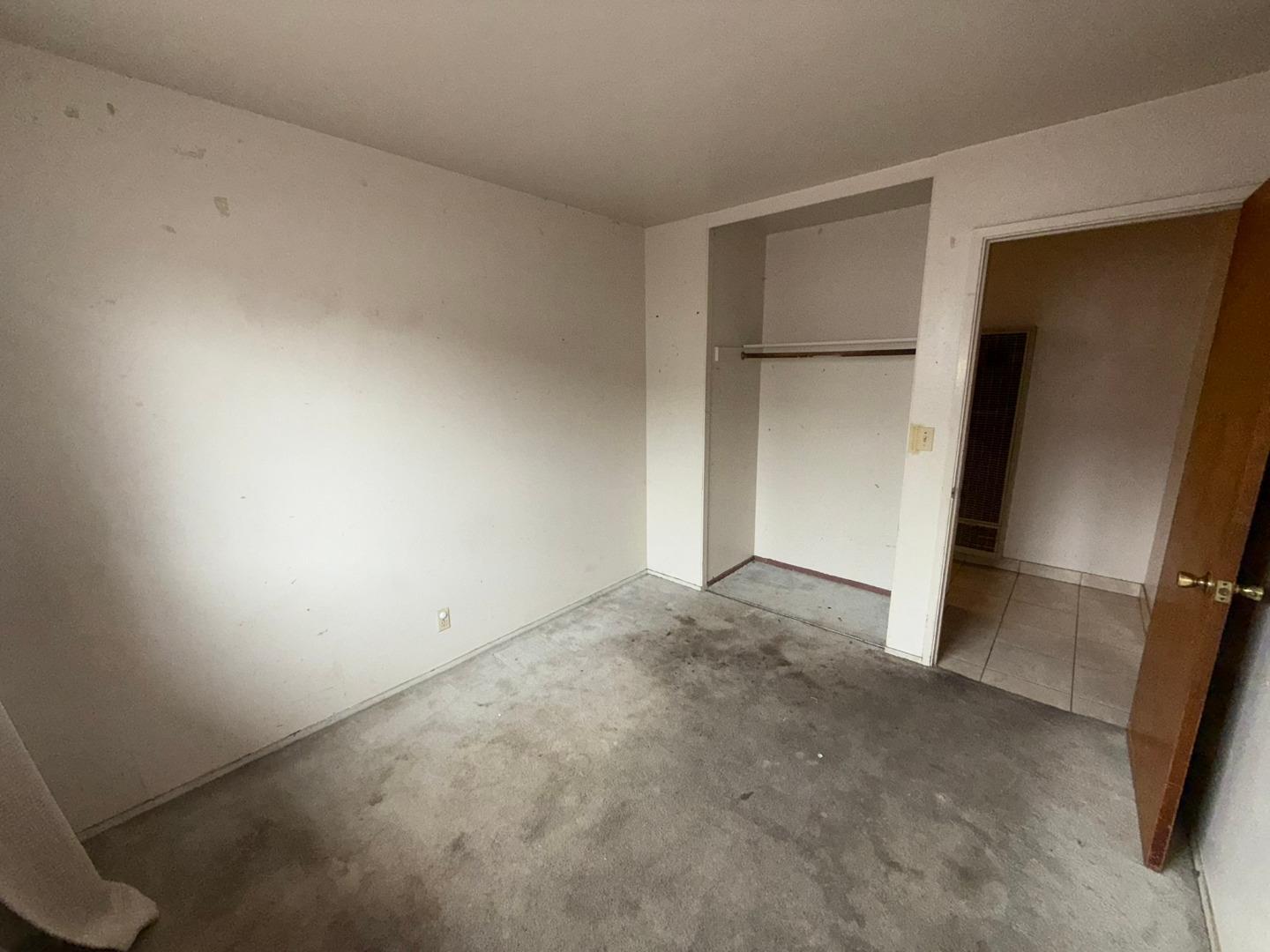 Detail Gallery Image 10 of 18 For 1648 Chico Way, Salinas,  CA 93906 - 3 Beds | 1/1 Baths