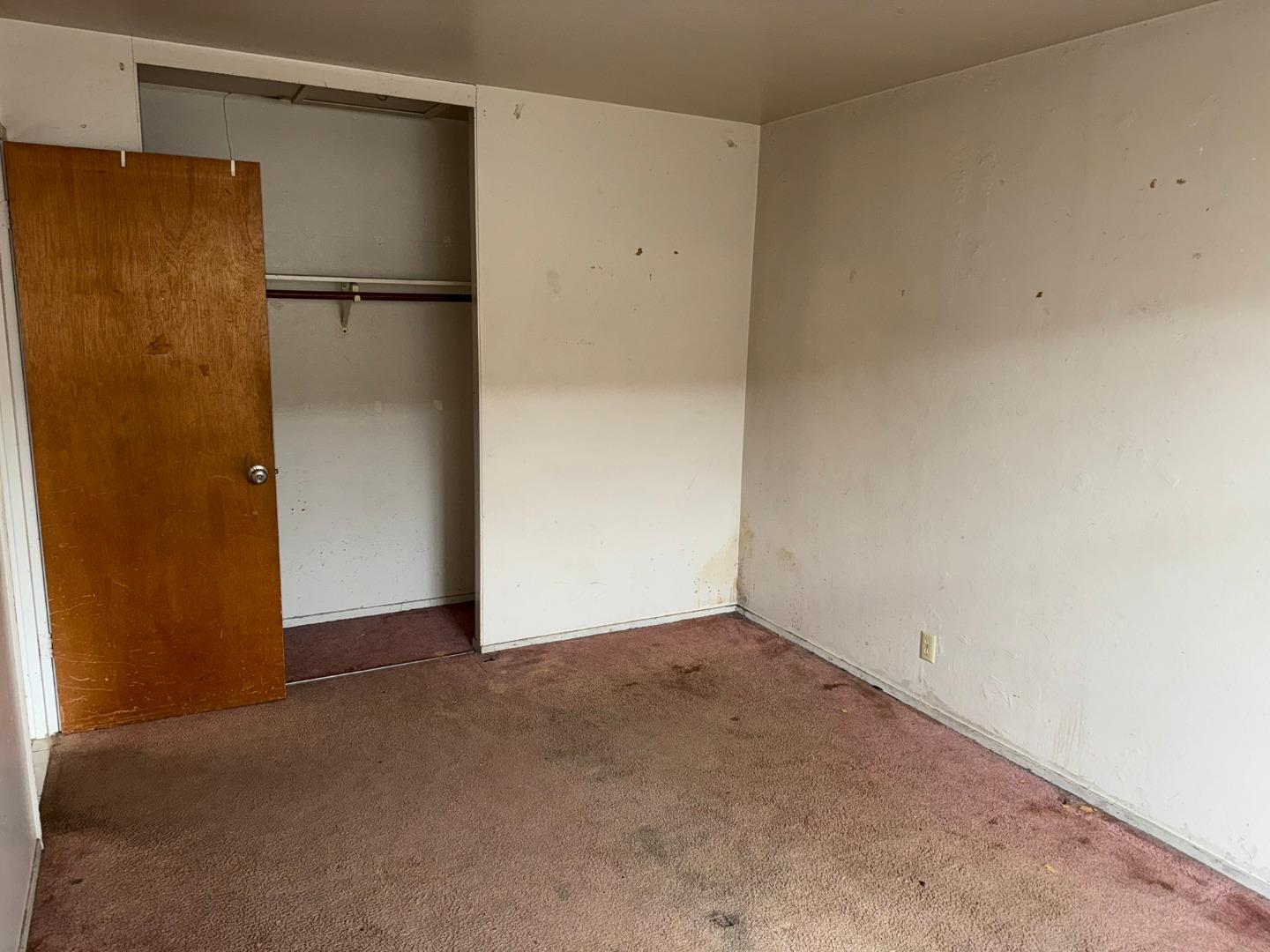 Detail Gallery Image 12 of 18 For 1648 Chico Way, Salinas,  CA 93906 - 3 Beds | 1/1 Baths