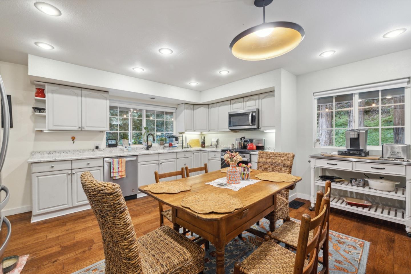 Detail Gallery Image 14 of 98 For 11691 Alta via Dr, Brookdale,  CA 95007 - 4 Beds | 2 Baths