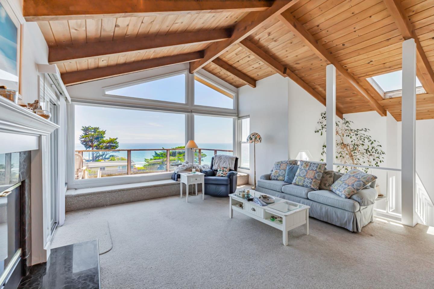 Detail Gallery Image 10 of 44 For 51 Sunset Dr, Watsonville,  CA 95076 - 3 Beds | 2 Baths