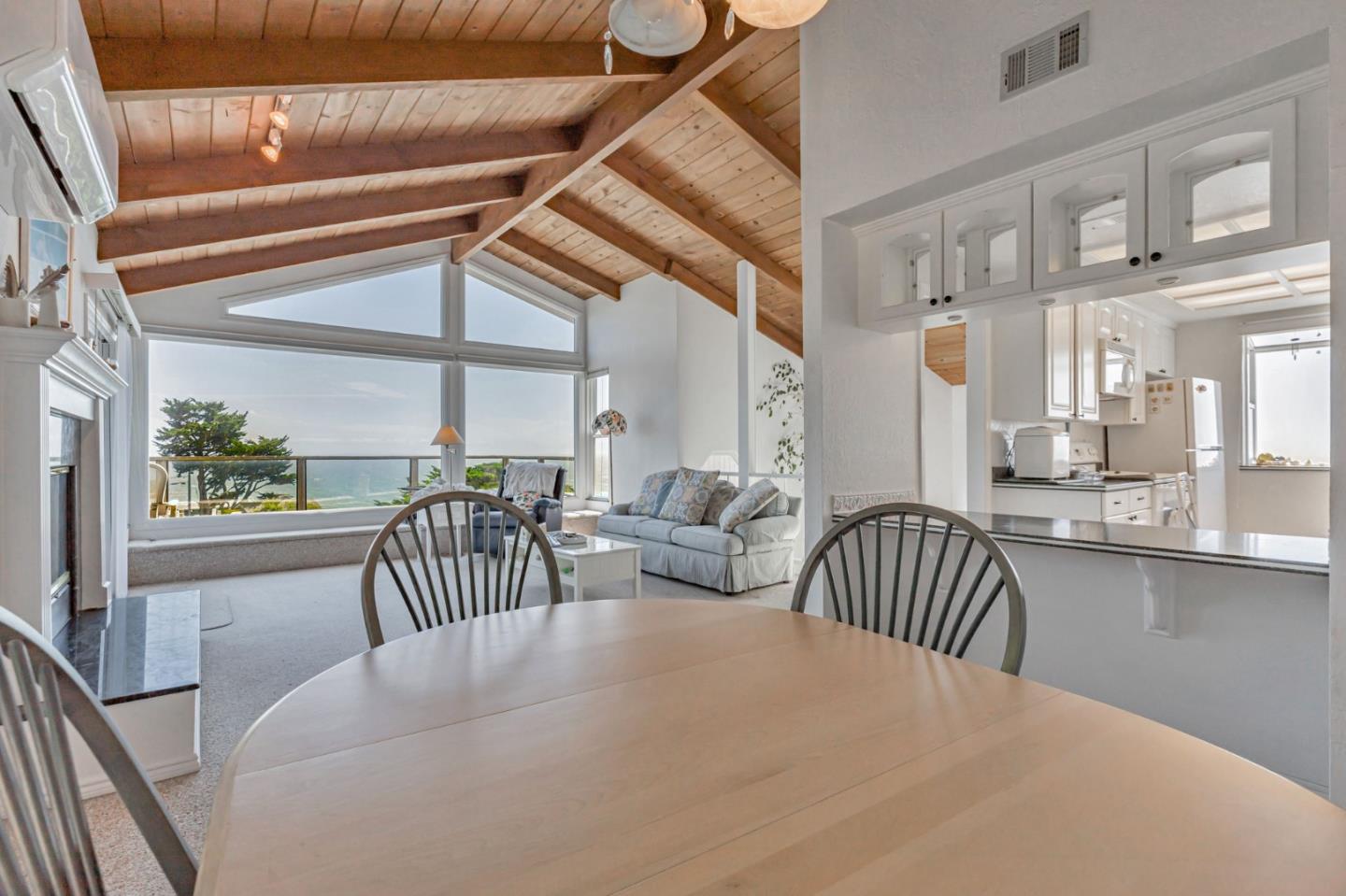 Detail Gallery Image 13 of 44 For 51 Sunset Dr, Watsonville,  CA 95076 - 3 Beds | 2 Baths