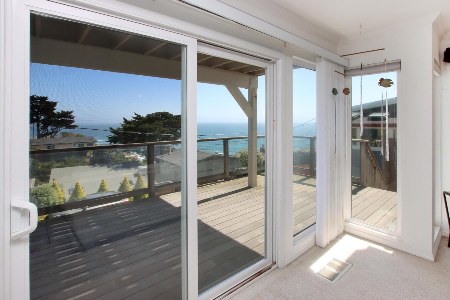Detail Gallery Image 23 of 44 For 51 Sunset Dr, Watsonville,  CA 95076 - 3 Beds | 2 Baths