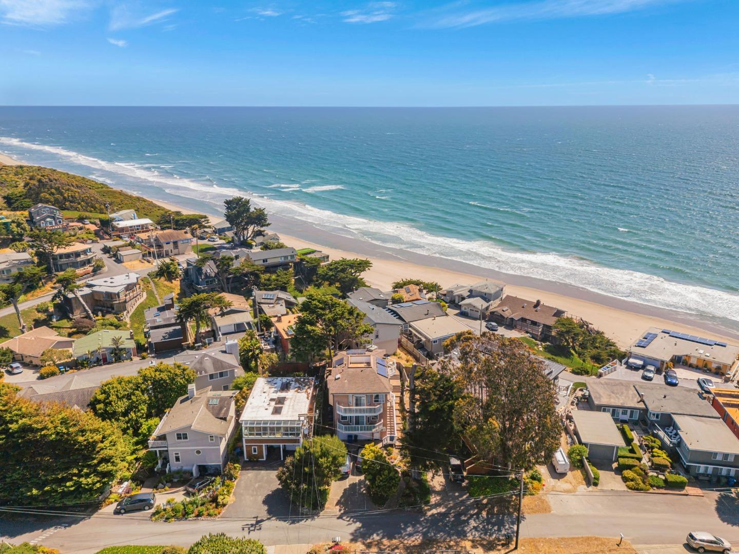 Detail Gallery Image 29 of 44 For 51 Sunset Dr, Watsonville,  CA 95076 - 3 Beds | 2 Baths