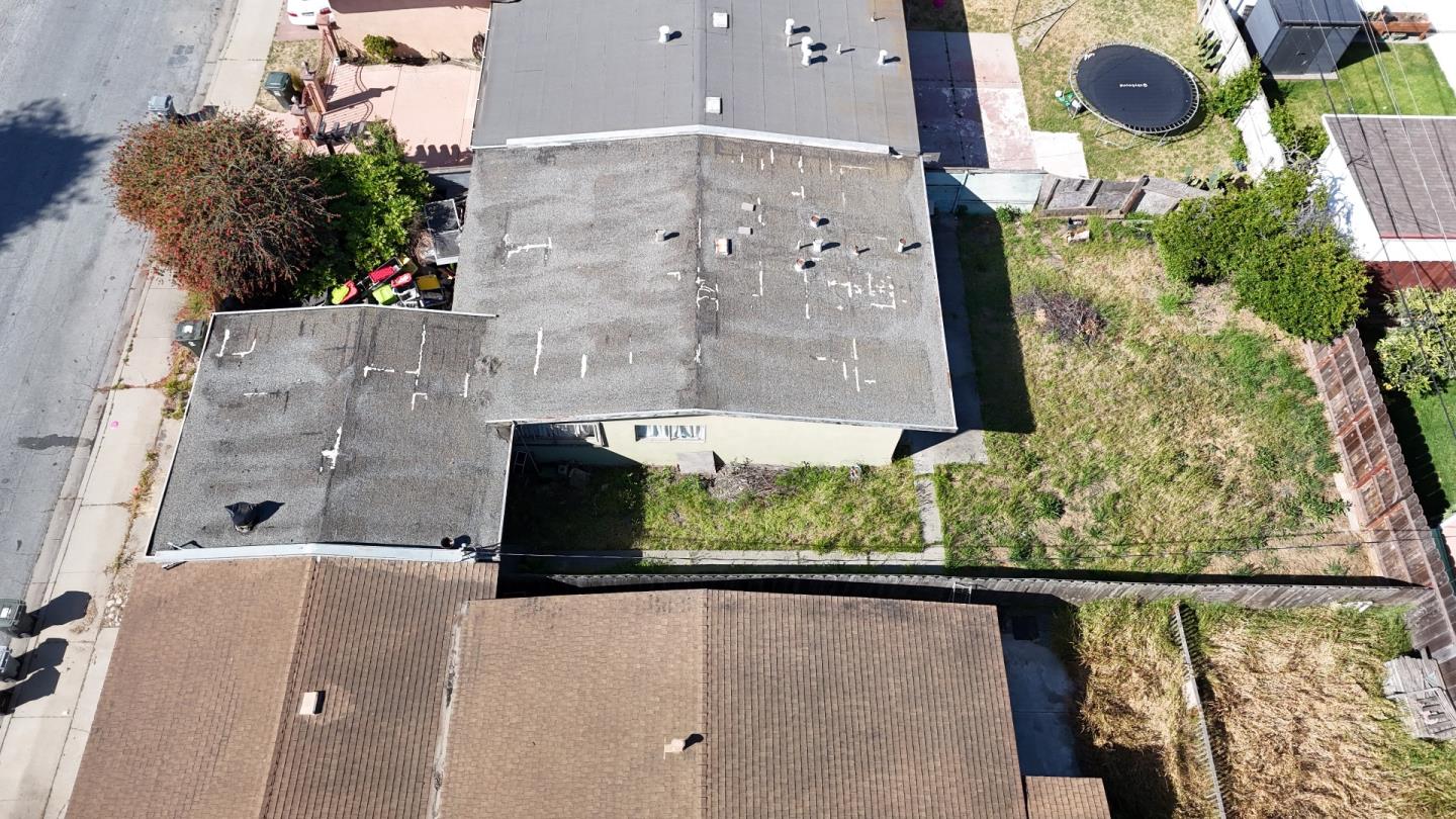 Detail Gallery Image 7 of 12 For 1443 Parsons Ave, Salinas,  CA 93906 - 3 Beds | 2 Baths