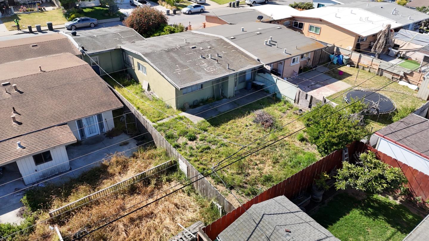 Detail Gallery Image 8 of 12 For 1443 Parsons Ave, Salinas,  CA 93906 - 3 Beds | 2 Baths