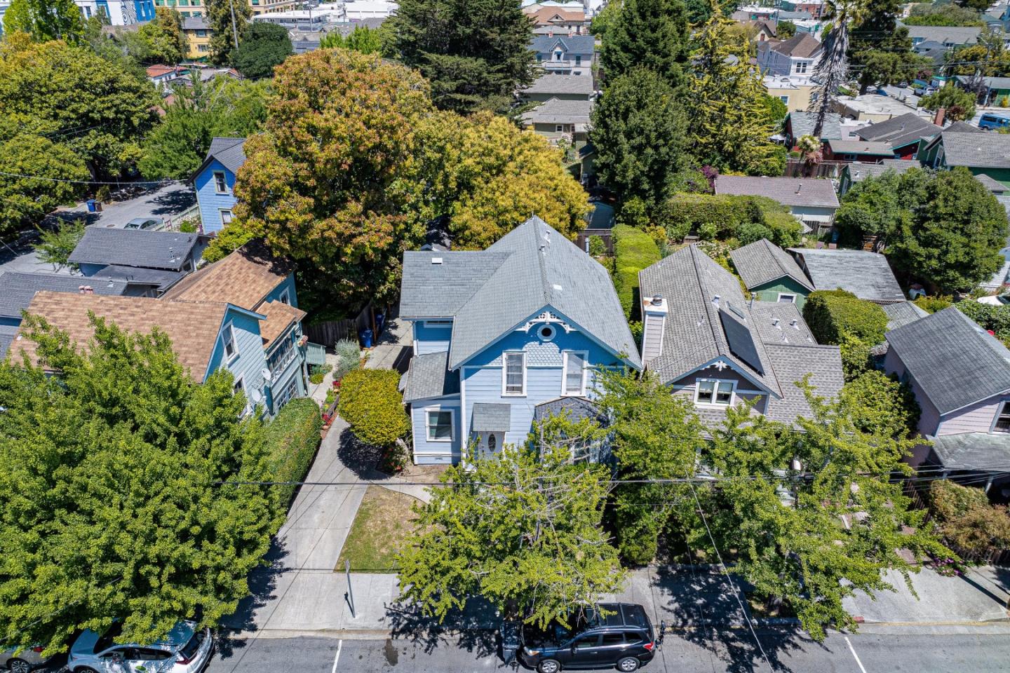 Detail Gallery Image 10 of 25 For 514 Washington St, Santa Cruz,  CA 95060 - – Beds | – Baths