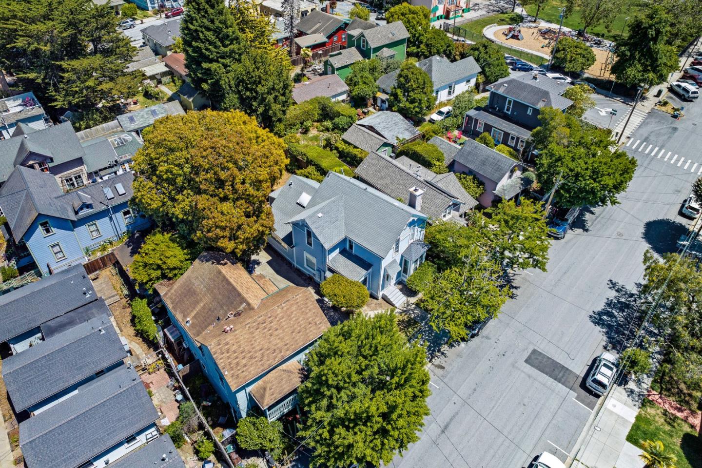 Detail Gallery Image 11 of 25 For 514 Washington St, Santa Cruz,  CA 95060 - – Beds | – Baths