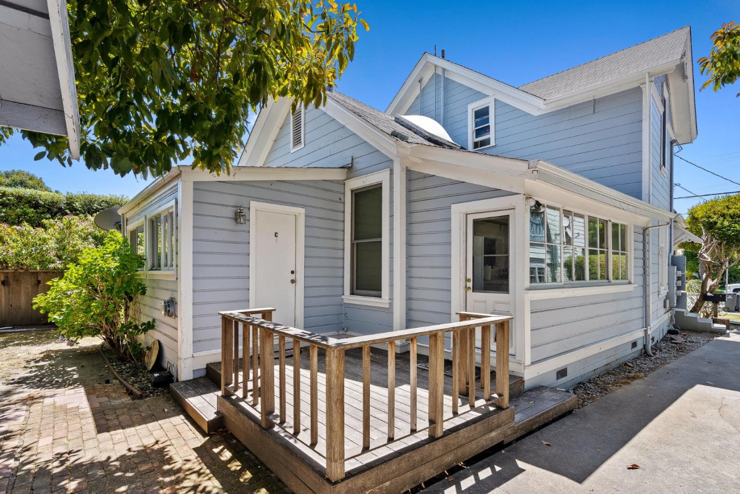 Detail Gallery Image 6 of 25 For 514 Washington St, Santa Cruz,  CA 95060 - – Beds | – Baths