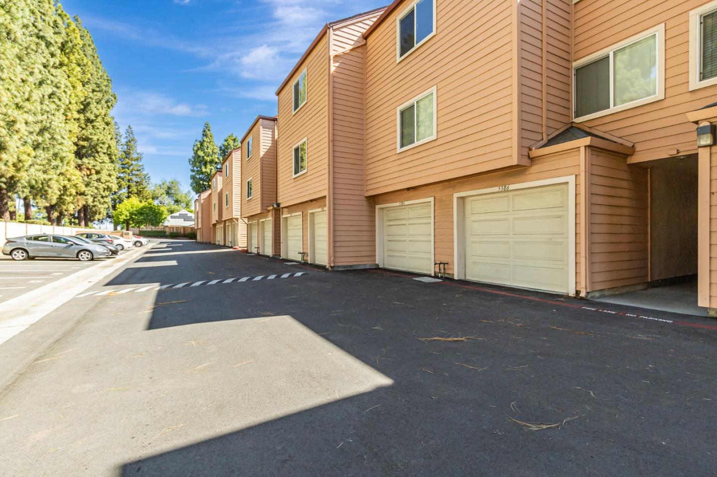 Detail Gallery Image 38 of 47 For 5386 Borneo Cir, San Jose,  CA 95123 - 3 Beds | 2 Baths