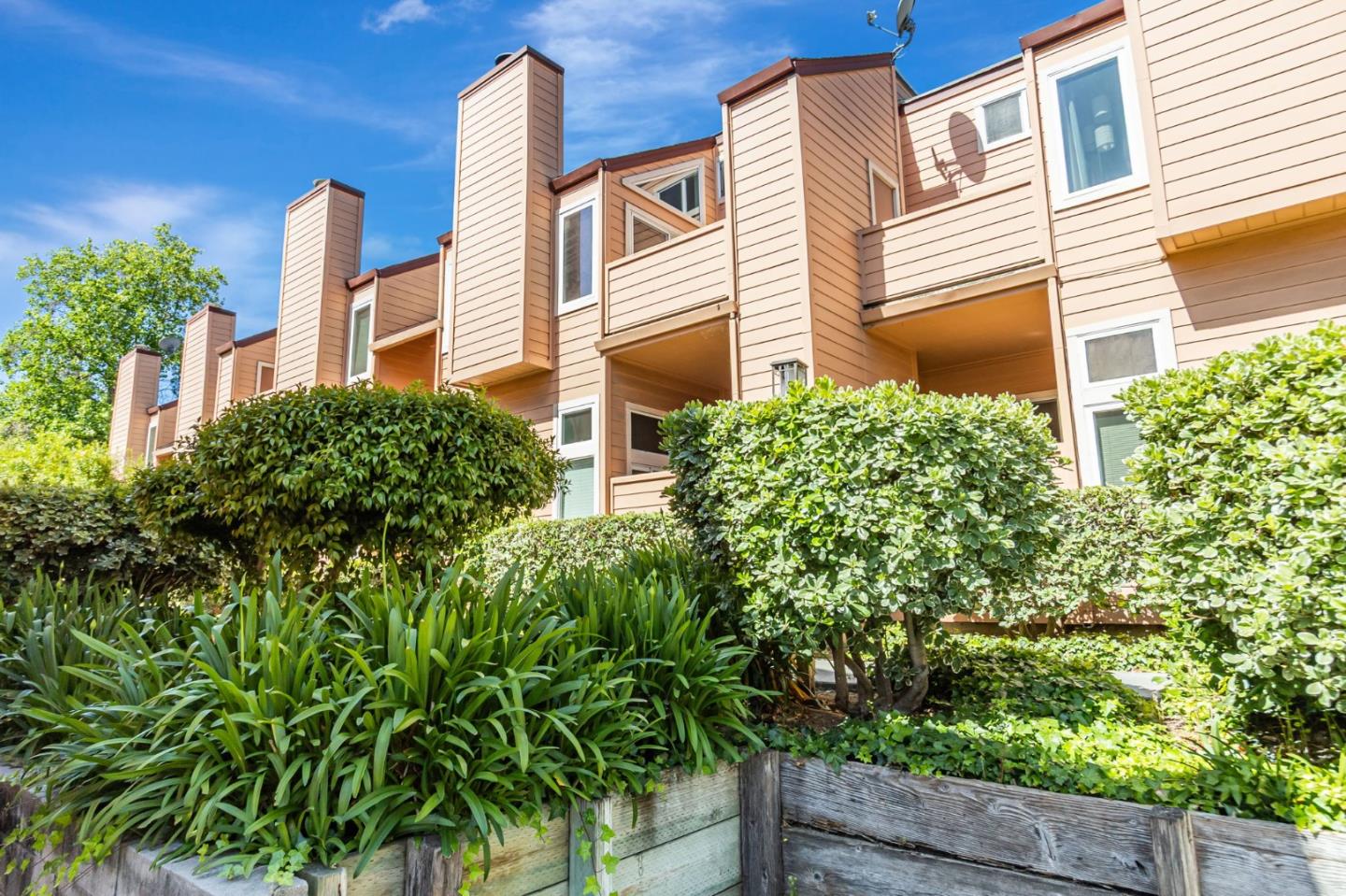 Detail Gallery Image 44 of 47 For 5386 Borneo Cir, San Jose,  CA 95123 - 3 Beds | 2 Baths