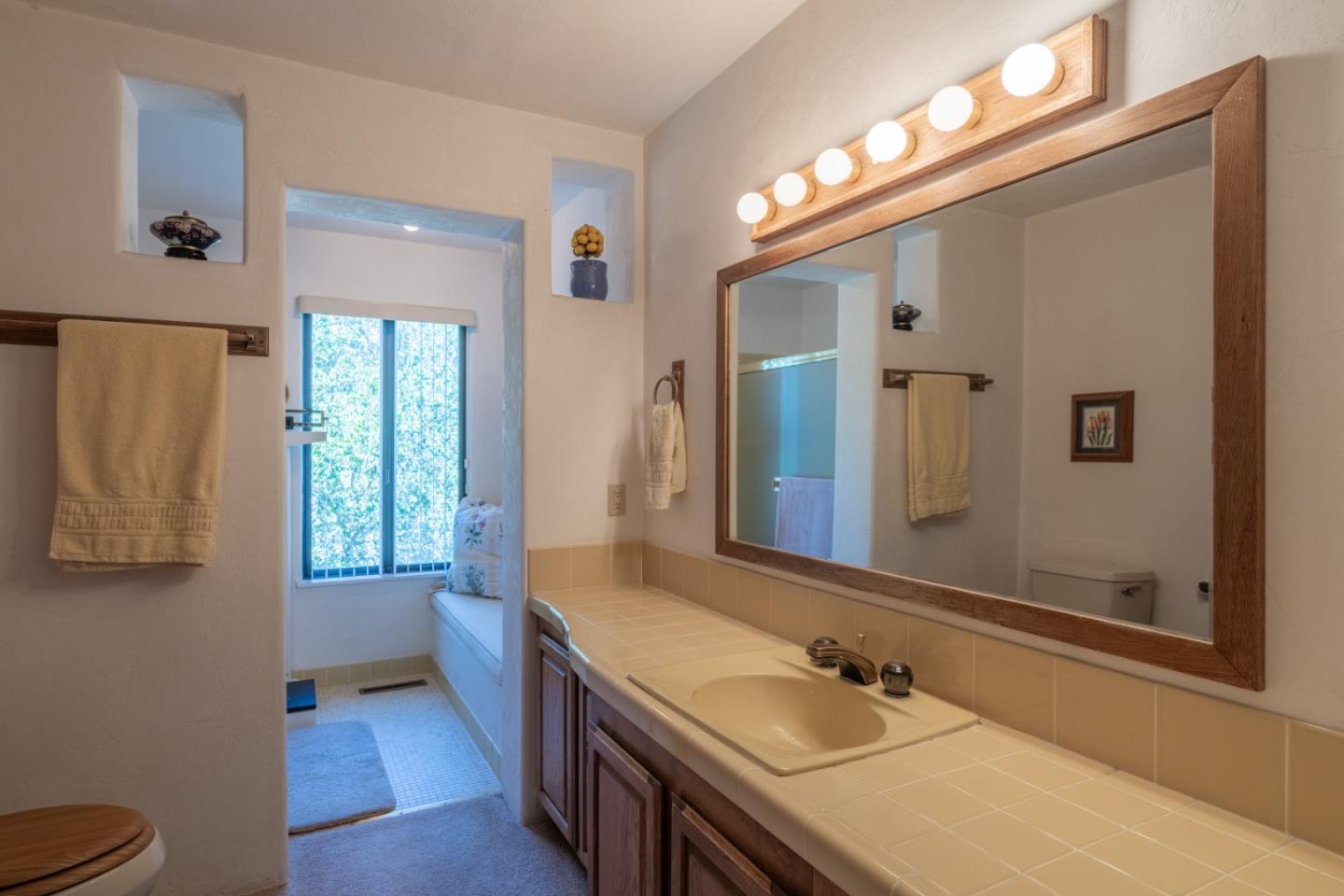 Detail Gallery Image 33 of 40 For 25940 Colt Ln, Carmel Valley,  CA 93924 - 4 Beds | 2/1 Baths