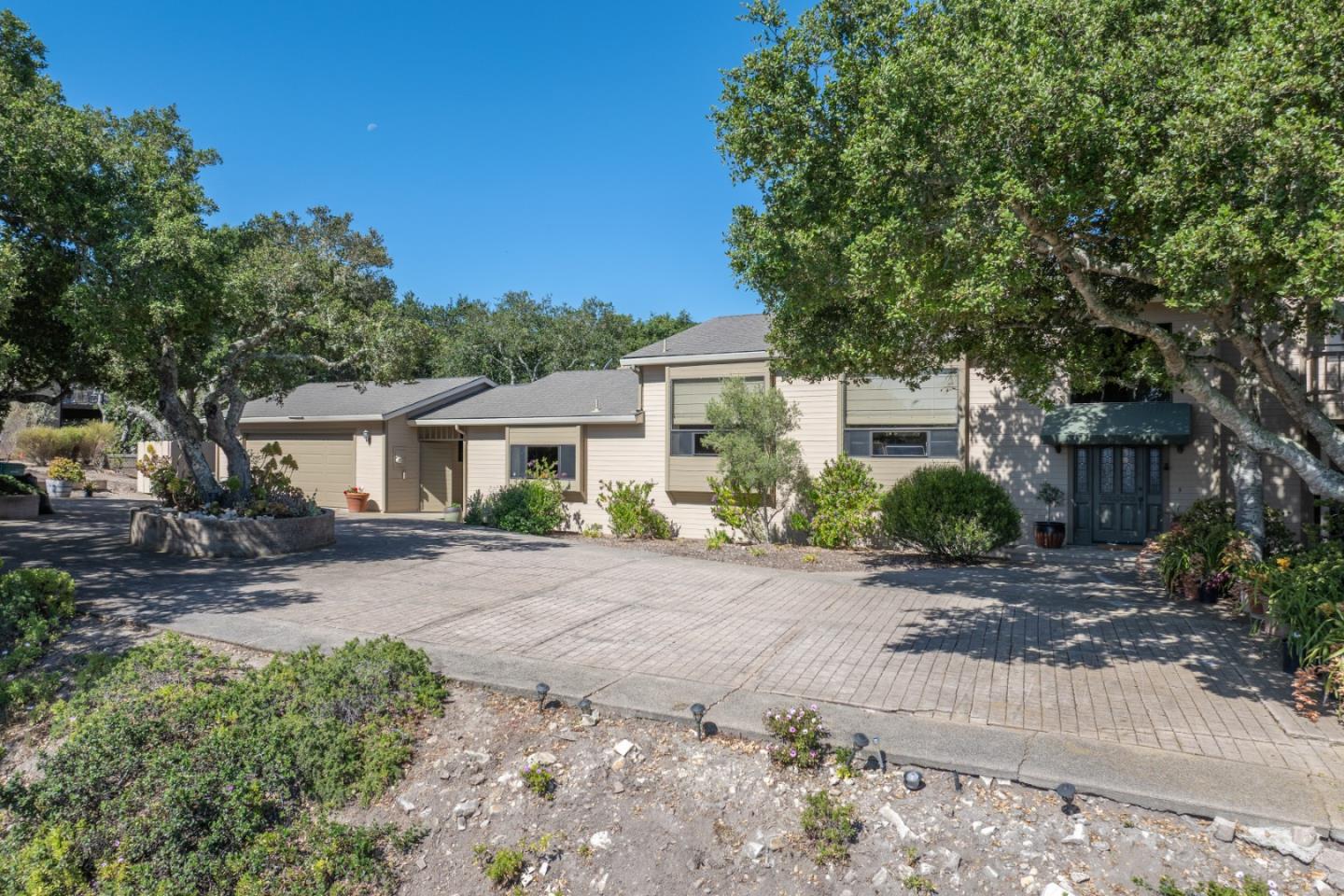 Detail Gallery Image 37 of 40 For 25940 Colt Ln, Carmel Valley,  CA 93924 - 4 Beds | 2/1 Baths