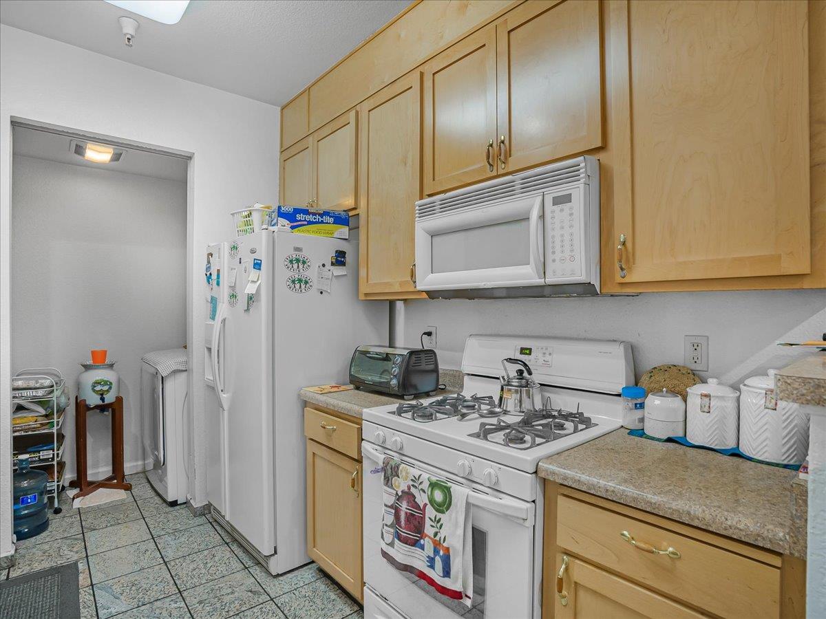 Photo #6: ML82008700 Listing: Photo #6