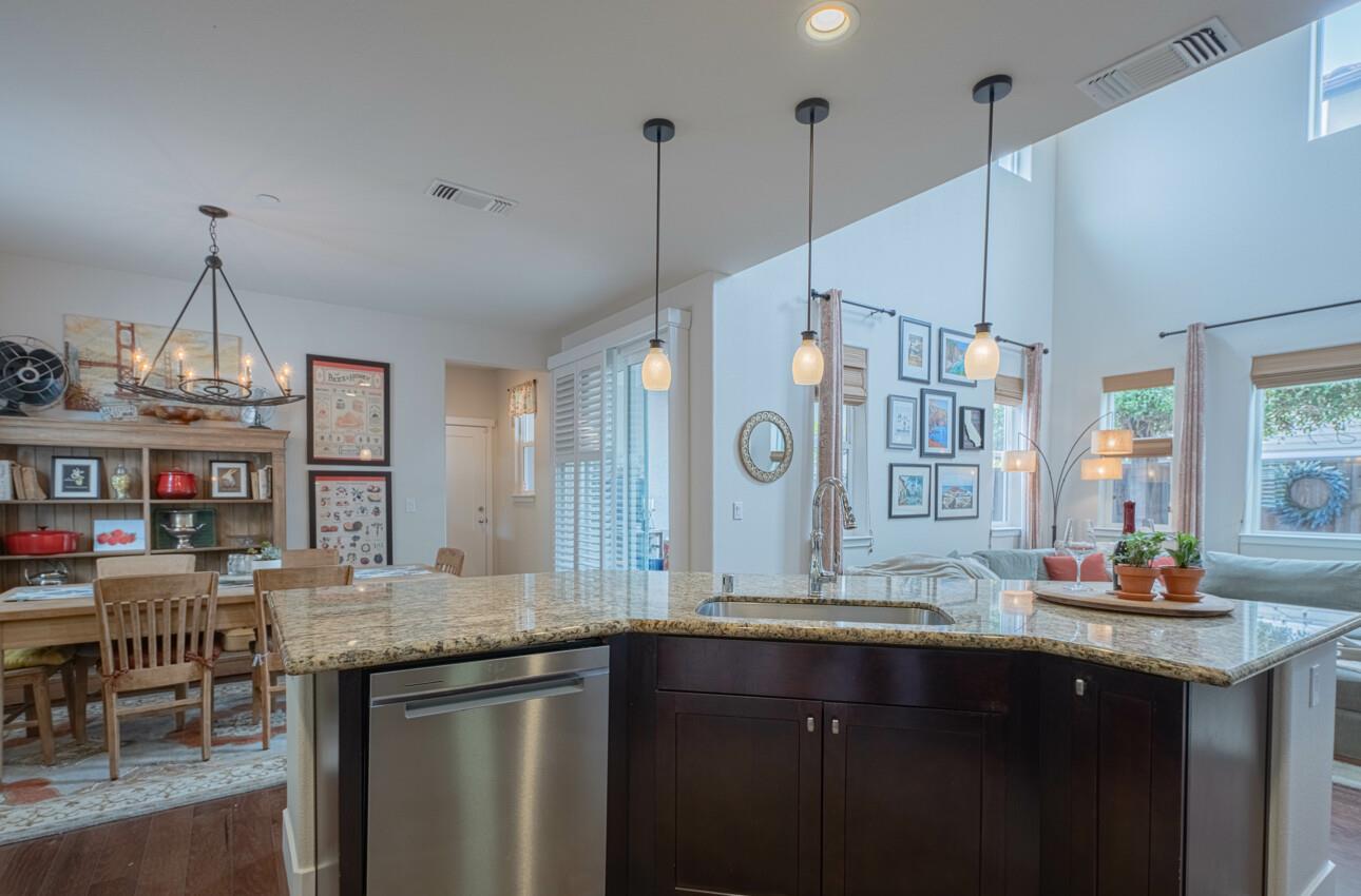 Detail Gallery Image 11 of 60 For 17210 Logan St, East Garrison,  CA 93933 - 4 Beds | 2/1 Baths