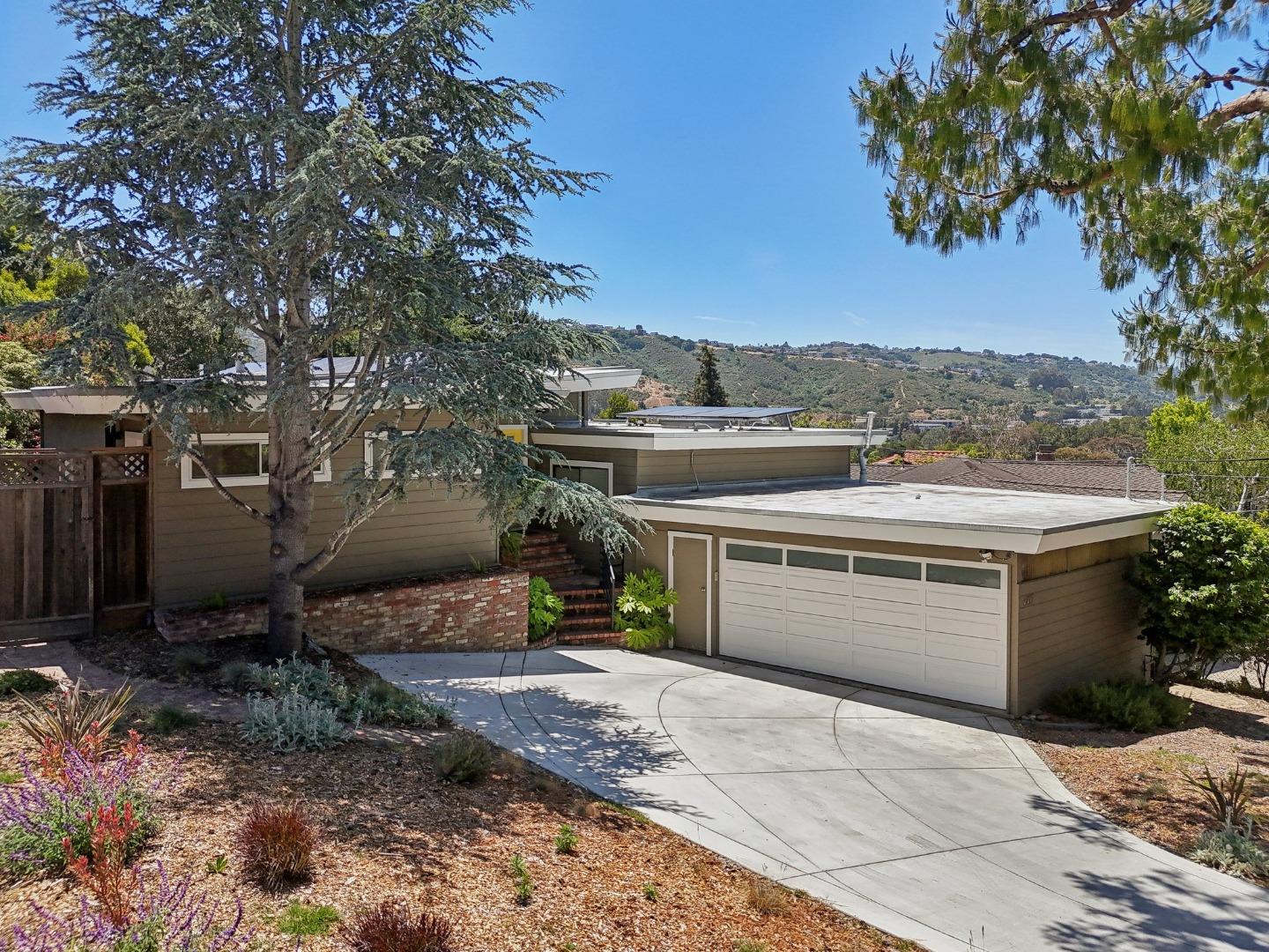 Detail Gallery Image 47 of 71 For 607 Dartmouth Ave, San Carlos,  CA 94070 - 3 Beds | 3 Baths
