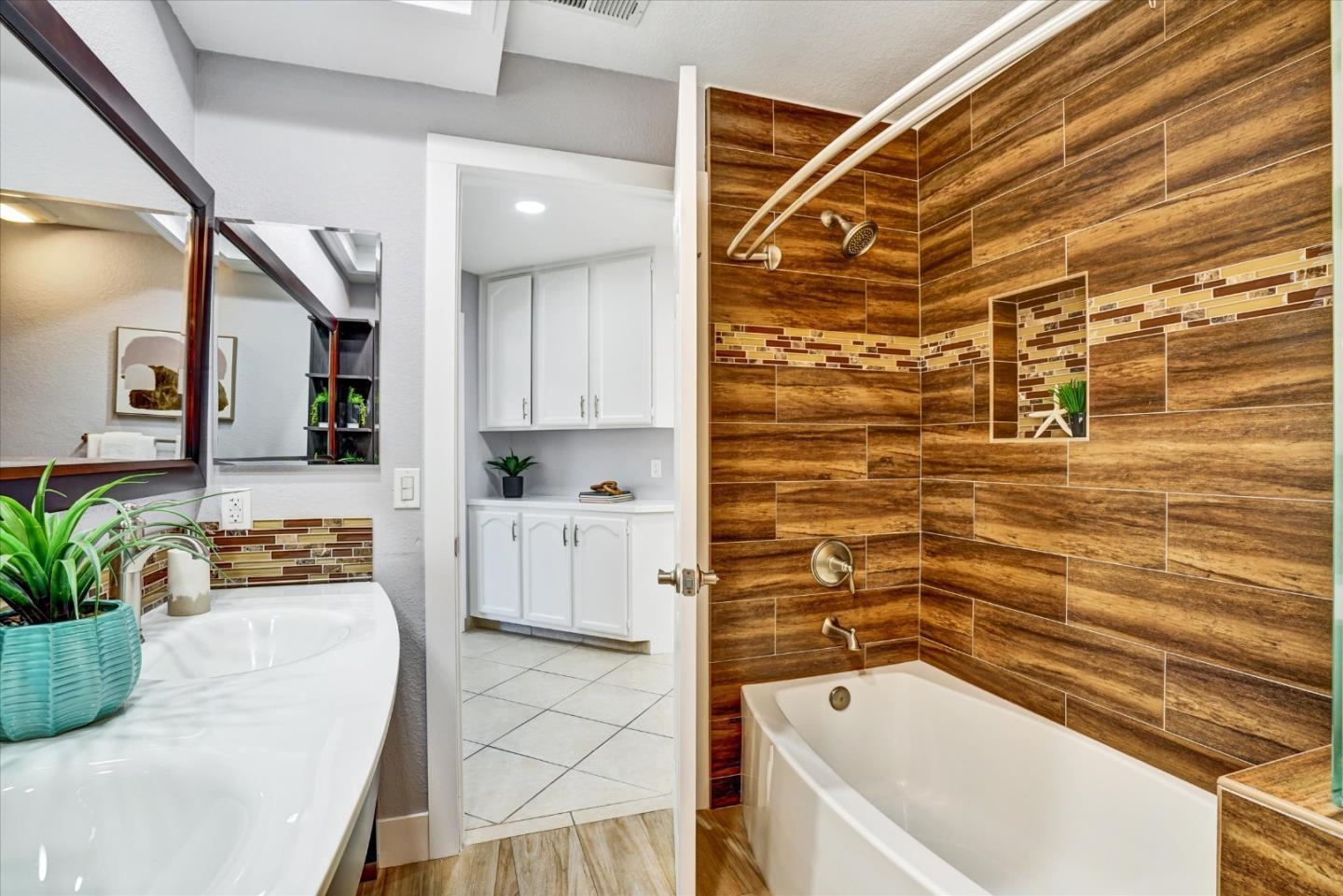 Detail Gallery Image 31 of 40 For 3746 Cardinal Ter, Fremont,  CA 94555 - 4 Beds | 2/1 Baths