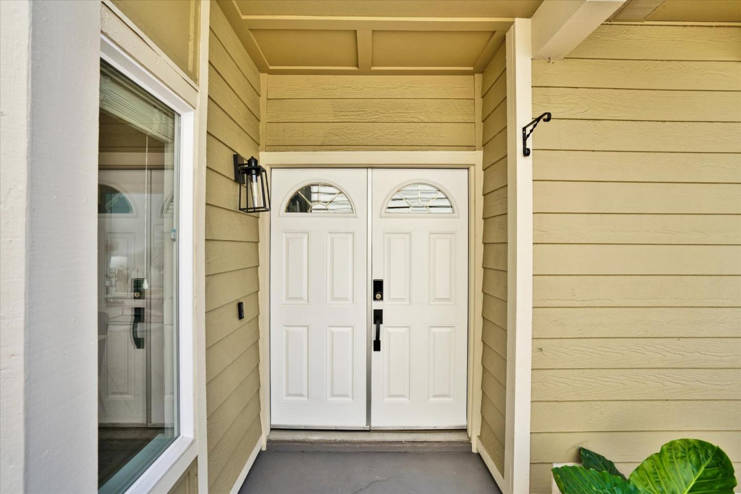 Detail Gallery Image 4 of 40 For 3746 Cardinal Ter, Fremont,  CA 94555 - 4 Beds | 2/1 Baths