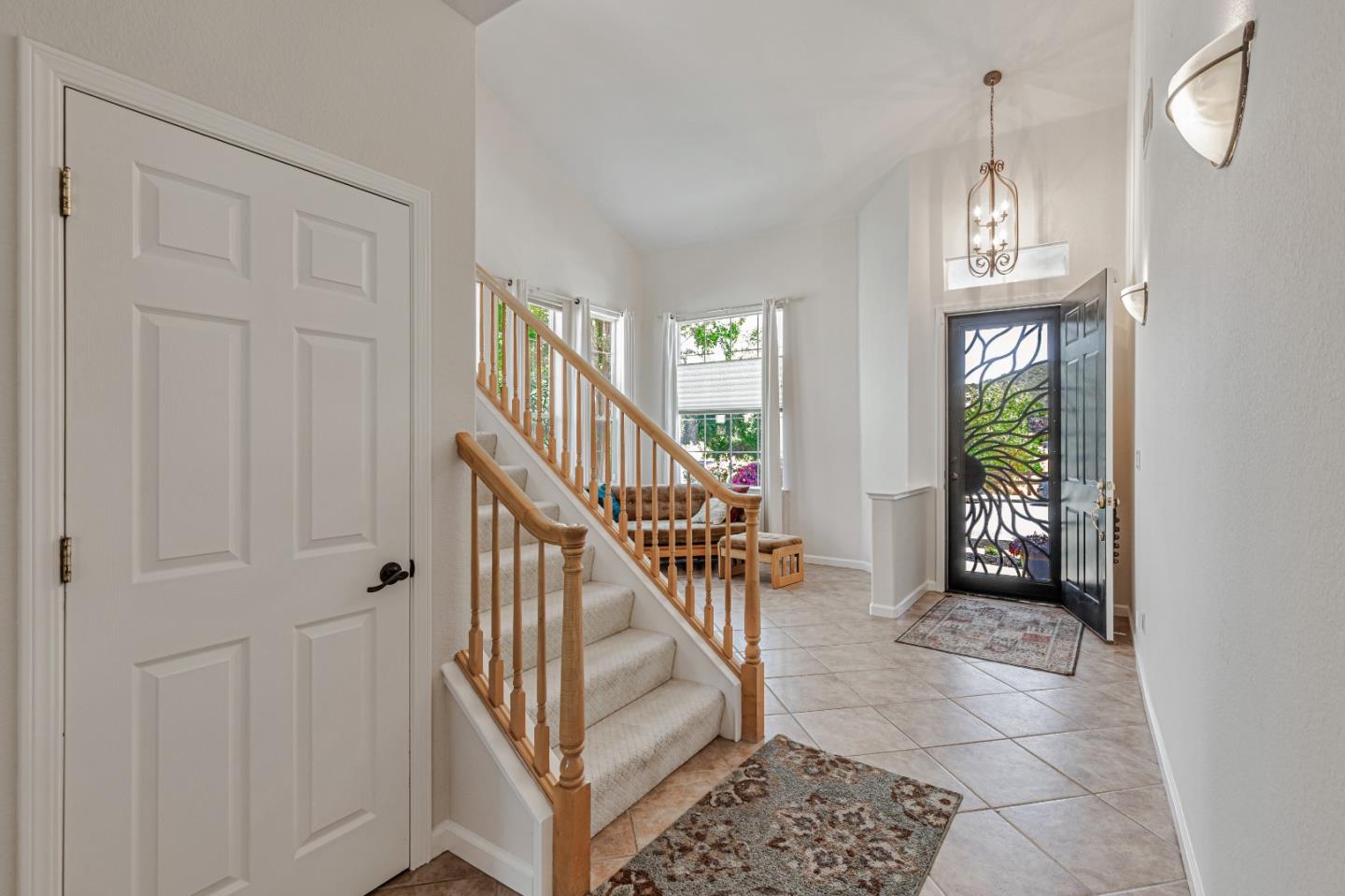 Detail Gallery Image 14 of 28 For 975 Oak Brook Way, Gilroy,  CA 95020 - 3 Beds | 2/1 Baths