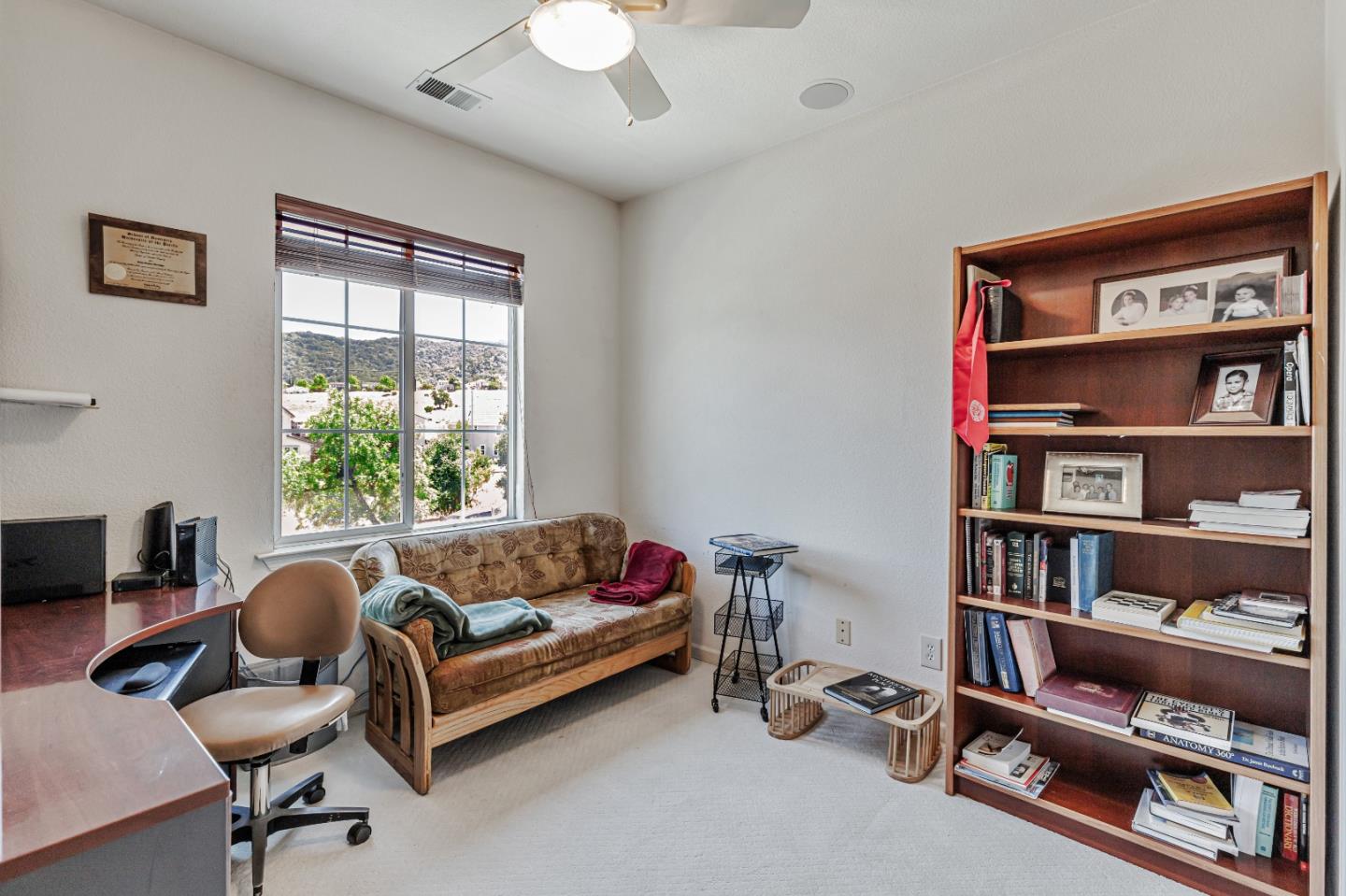 Detail Gallery Image 17 of 28 For 975 Oak Brook Way, Gilroy,  CA 95020 - 3 Beds | 2/1 Baths