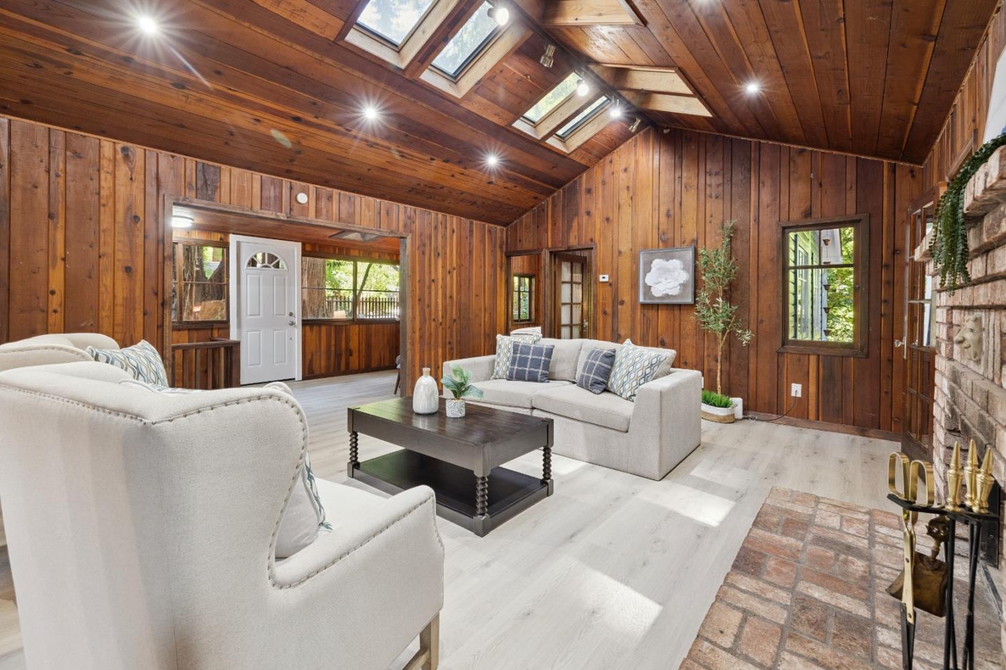 Detail Gallery Image 3 of 69 For 254 Teilh Dr, Boulder Creek,  CA 95006 - 3 Beds | 2 Baths