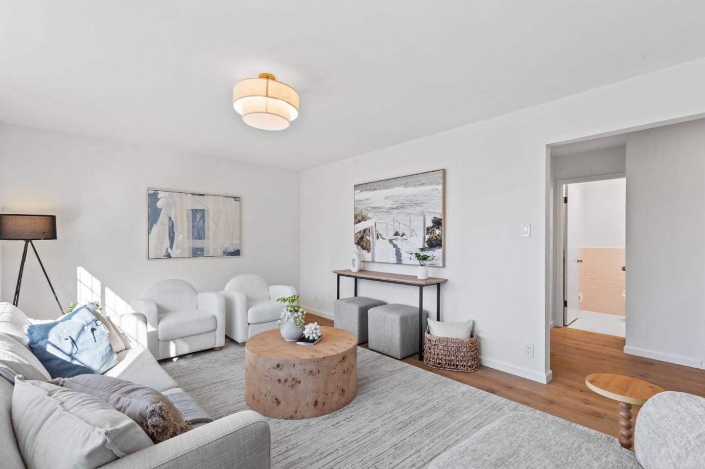 Detail Gallery Image 11 of 35 For 325 Olmstead St, San Francisco,  CA 94134 - 3 Beds | 1/1 Baths