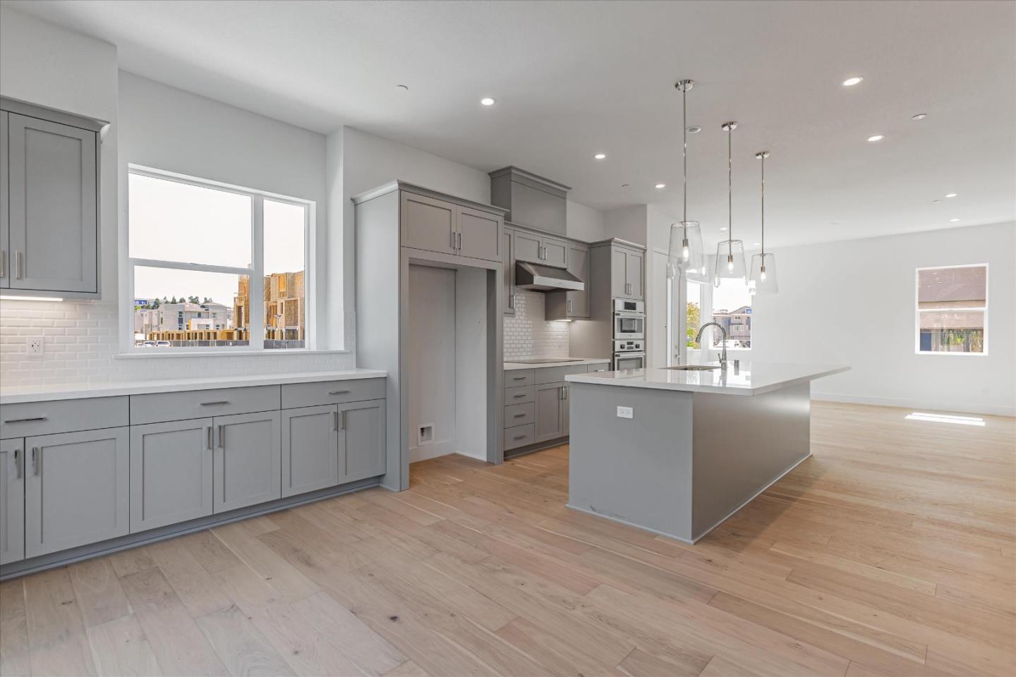 Detail Gallery Image 5 of 19 For 322 Isabelline Ct, San Ramon,  CA 94583 - 4 Beds | 4/1 Baths