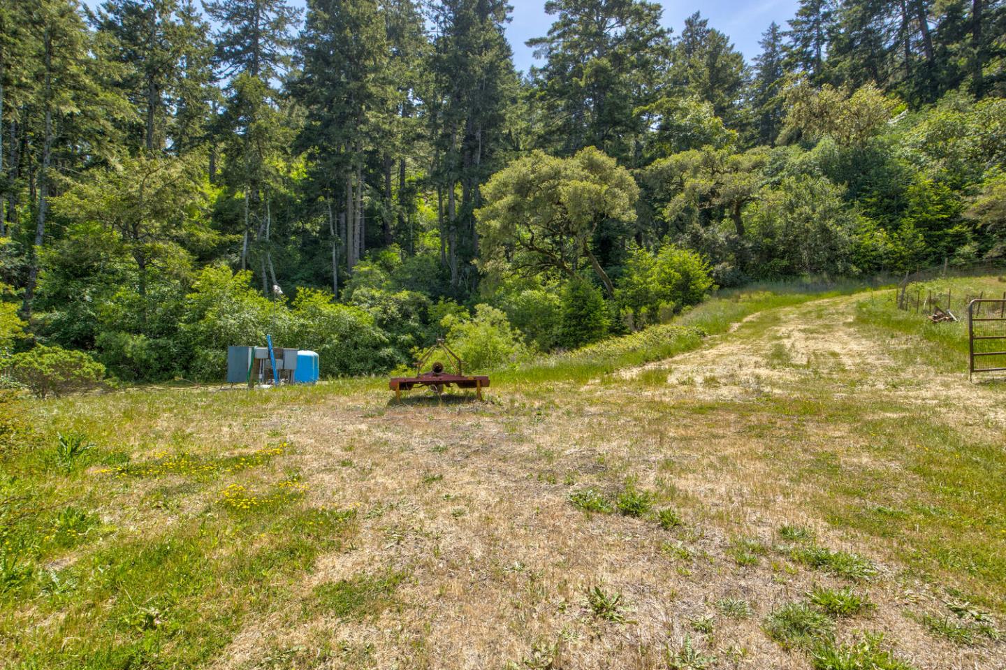 Detail Gallery Image 71 of 94 For 5090 La Honda Rd, San Gregorio,  CA 94074 - 2 Beds | 1 Baths