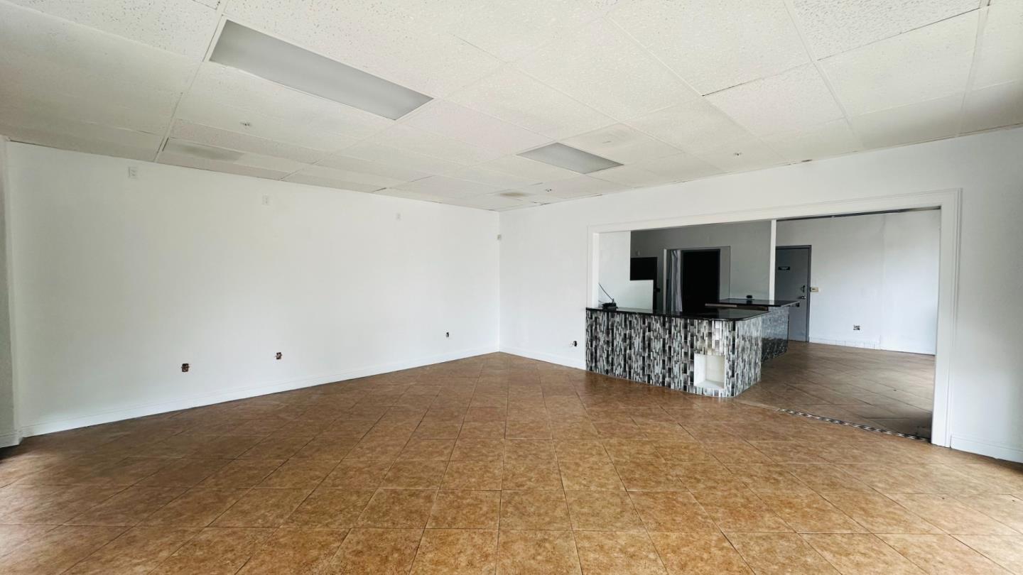 Detail Gallery Image 11 of 12 For 2050 Concourse Dr #2,  San Jose,  CA 95131 - – Beds | – Baths