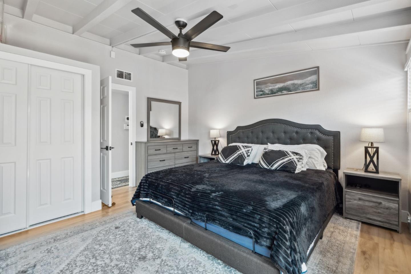 Detail Gallery Image 19 of 32 For 774 Lakewood Dr, Sunnyvale,  CA 94089 - 3 Beds | 2 Baths