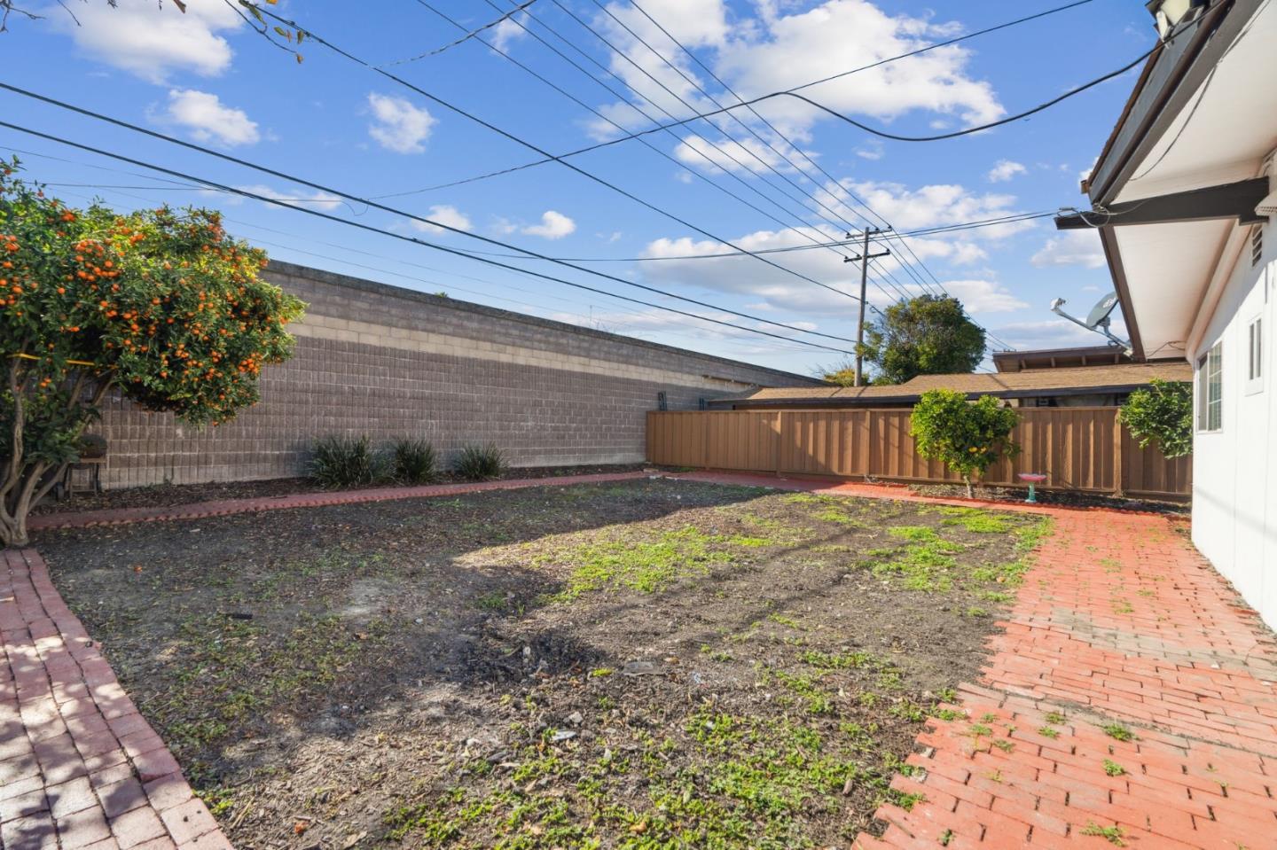 Detail Gallery Image 27 of 32 For 774 Lakewood Dr, Sunnyvale,  CA 94089 - 3 Beds | 2 Baths