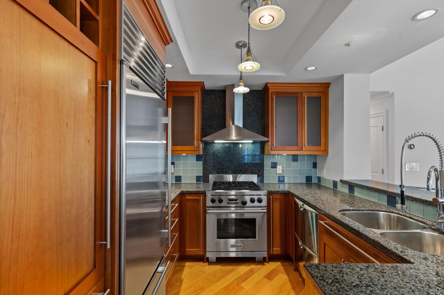 Detail Gallery Image 11 of 32 For 539 Quailbrook Ct, San Jose,  CA 95110 - 2 Beds | 2 Baths