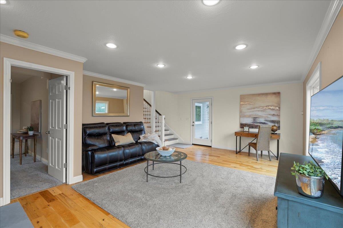 Detail Gallery Image 16 of 40 For 25400 Radonich Rd, Los Gatos,  CA 95033 - 3 Beds | 2/1 Baths