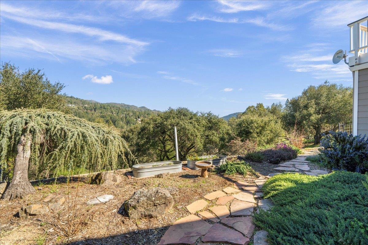 Detail Gallery Image 31 of 40 For 25400 Radonich Rd, Los Gatos,  CA 95033 - 3 Beds | 2/1 Baths