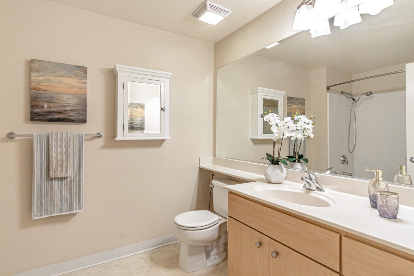 Detail Gallery Image 28 of 46 For 801 S Winchester Blvd #1202,  San Jose,  CA 95128 - 2 Beds | 2 Baths