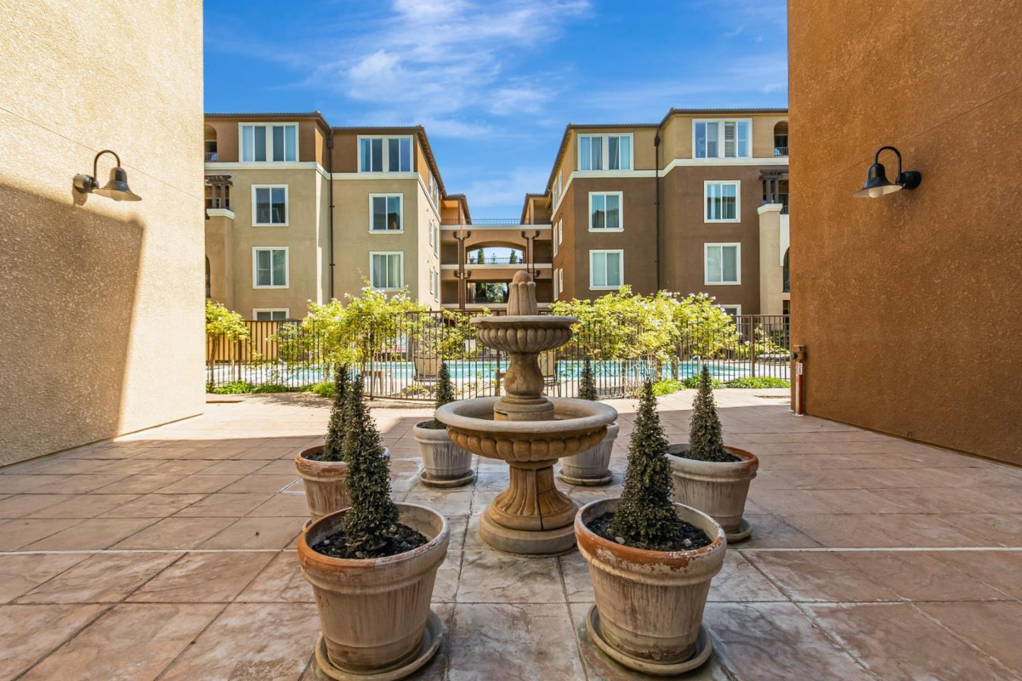 Detail Gallery Image 44 of 46 For 801 S Winchester Blvd #1202,  San Jose,  CA 95128 - 2 Beds | 2 Baths