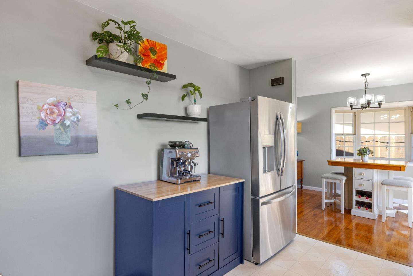 Detail Gallery Image 7 of 17 For 955 Casanova Ave, Monterey,  CA 93940 - 3 Beds | 2 Baths