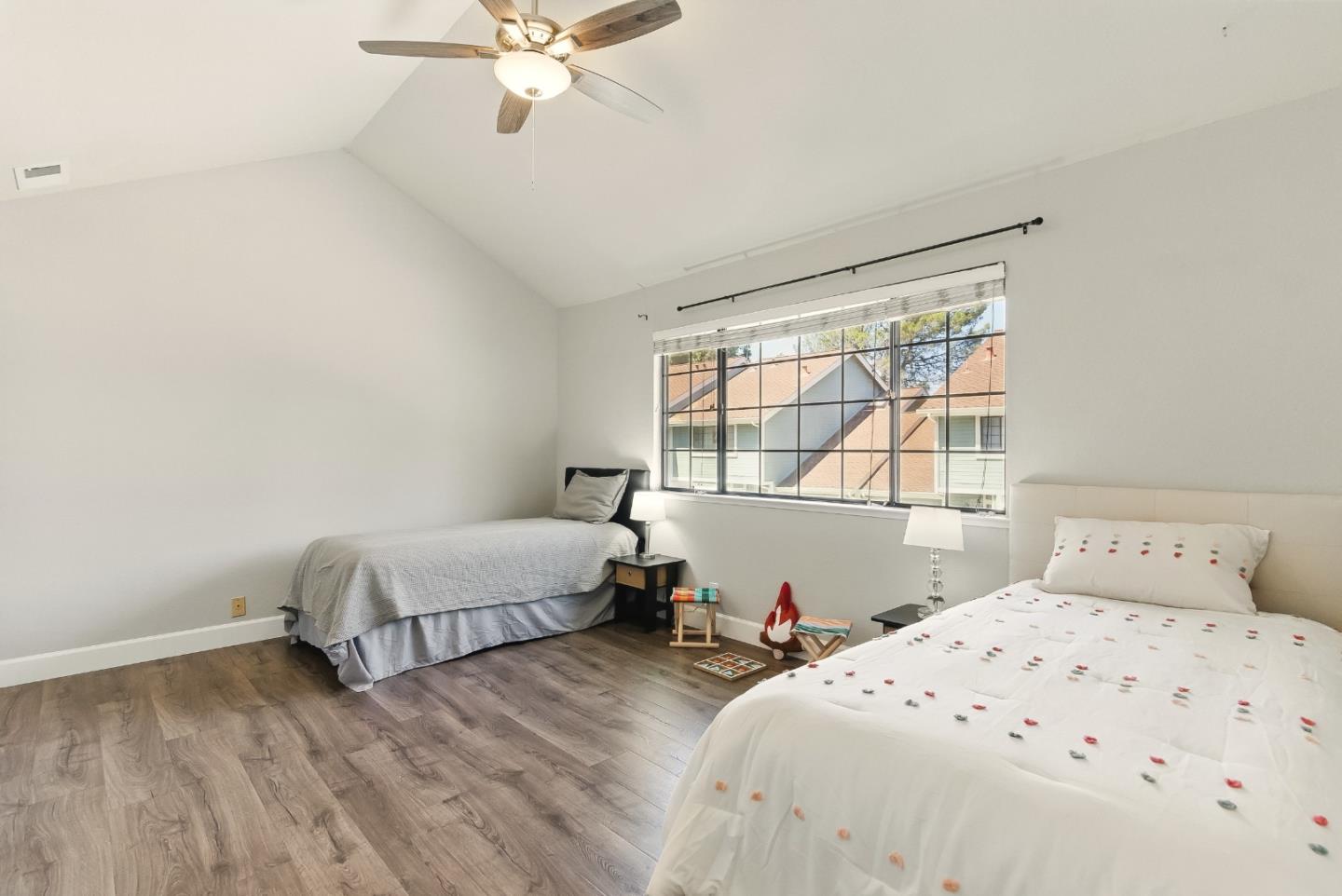 Detail Gallery Image 18 of 36 For 18013 Hillwood Ln, Morgan Hill,  CA 95037 - 2 Beds | 2/1 Baths