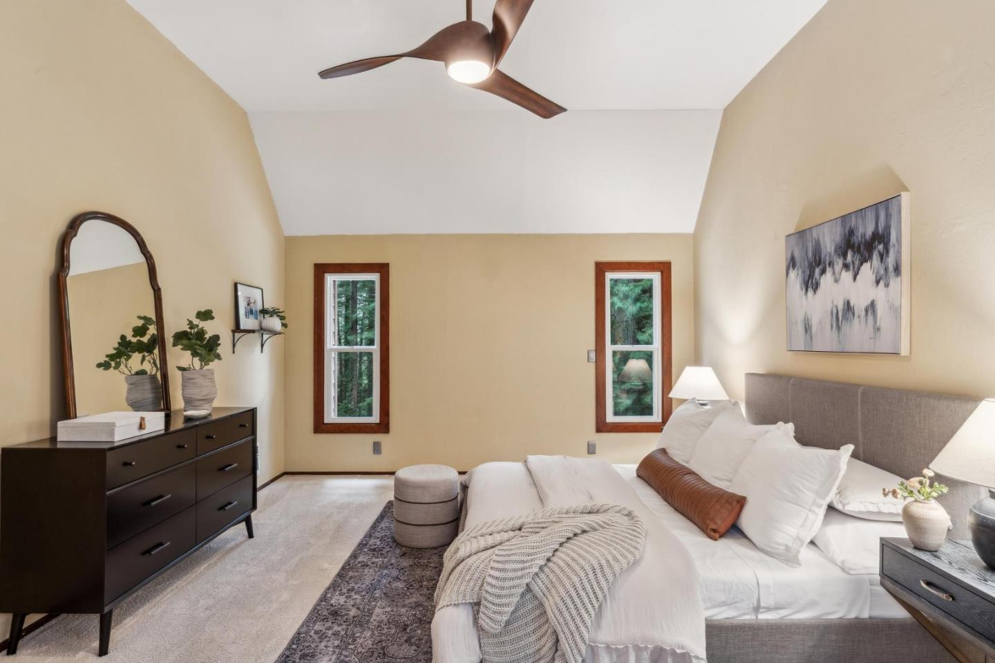 Detail Gallery Image 38 of 78 For 13872 Silver Sky Way, Woodside,  CA 94062 - 3 Beds | 2/1 Baths