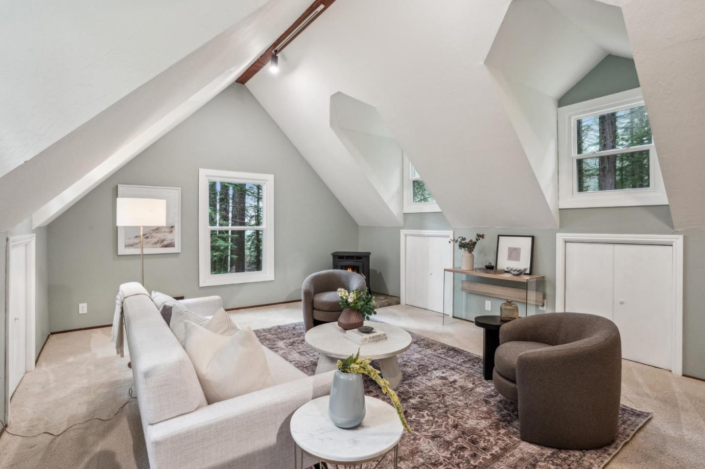 Detail Gallery Image 58 of 78 For 13872 Silver Sky Way, Woodside,  CA 94062 - 3 Beds | 2/1 Baths
