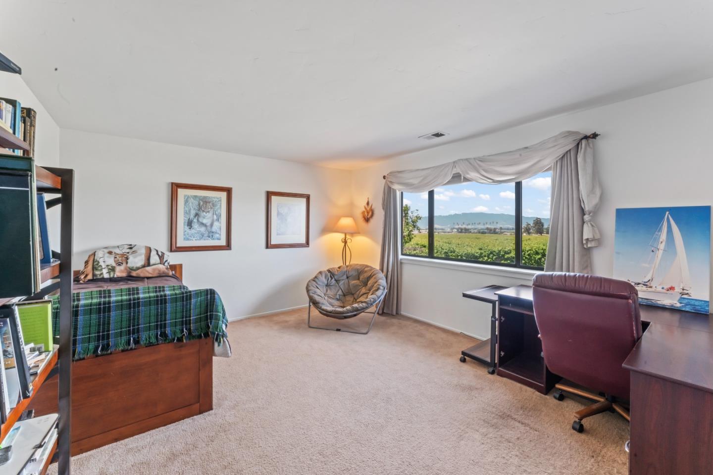 Detail Gallery Image 18 of 42 For 3465 Susie Ln, Gilroy,  CA 95020 - – Beds | – Baths
