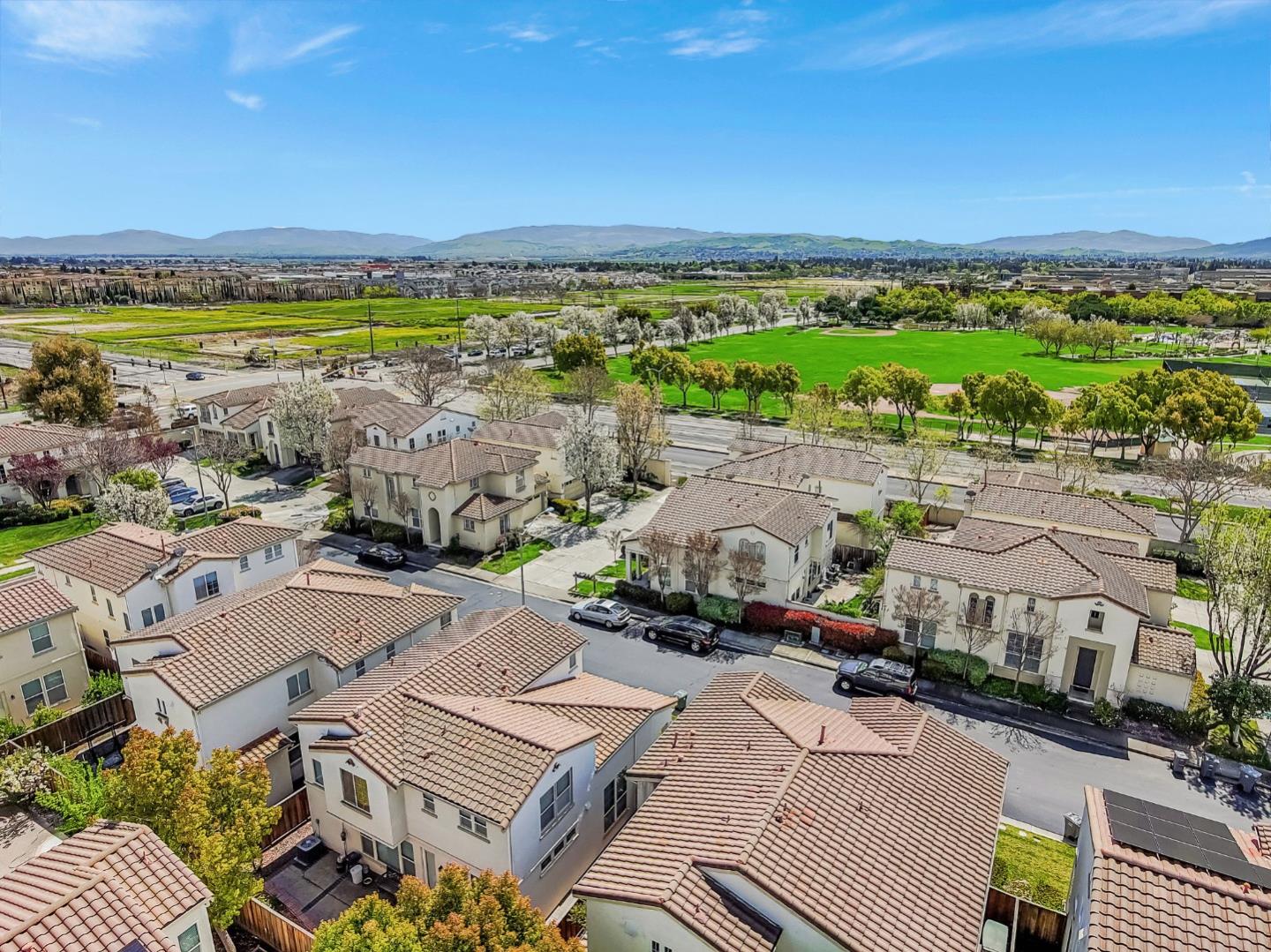 Detail Gallery Image 65 of 68 For 4192 Preciado Dr, Dublin,  CA 94568 - 3 Beds | 2/1 Baths
