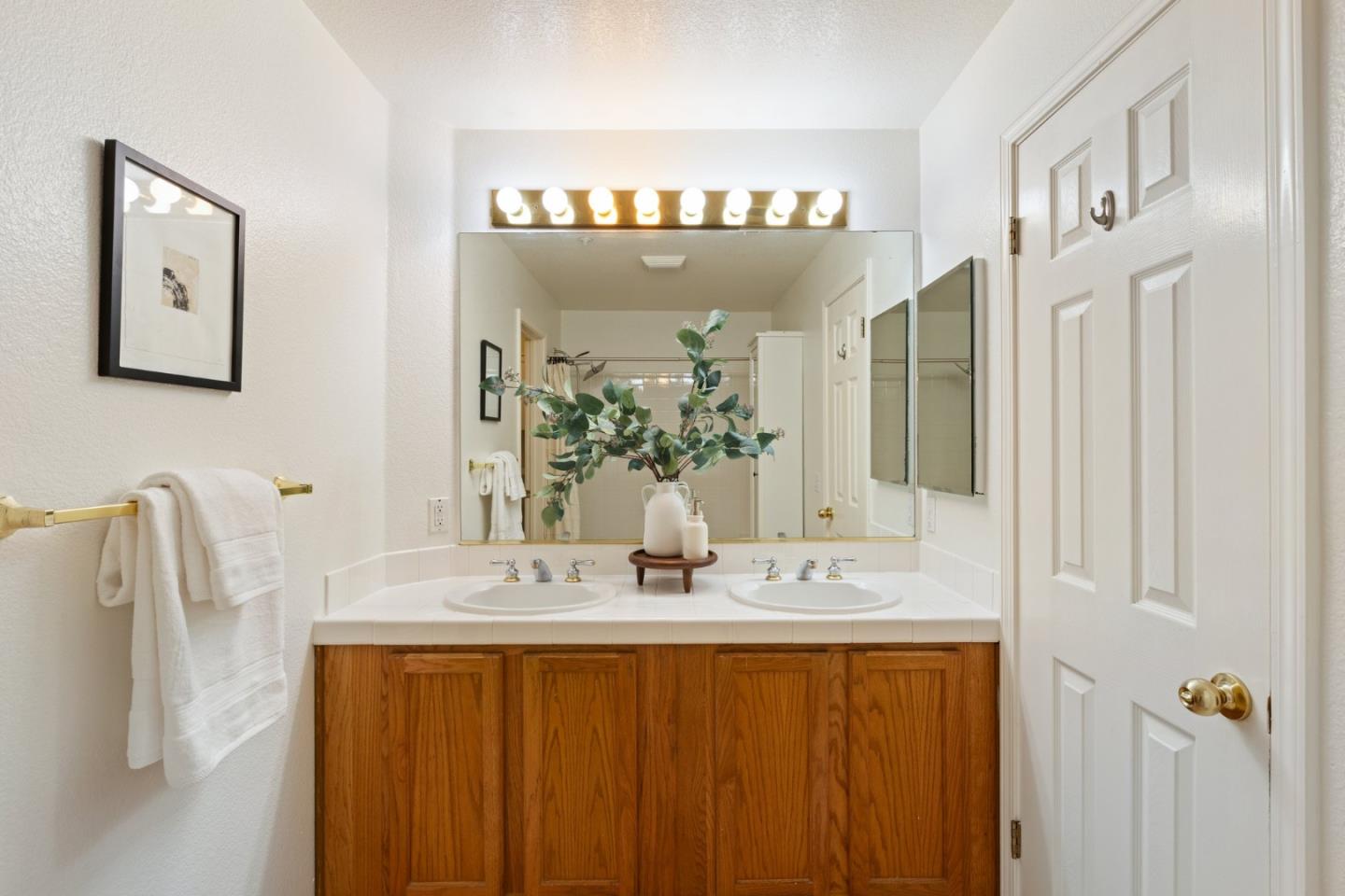 Detail Gallery Image 18 of 30 For 2009 Showers Dr #2,  Mountain View,  CA 94040 - 2 Beds | 2 Baths