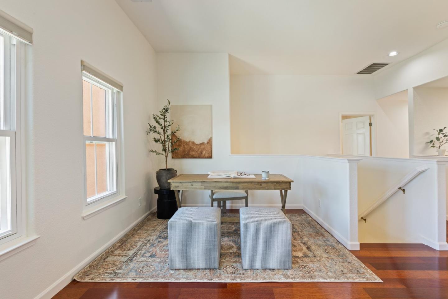 Detail Gallery Image 9 of 30 For 2009 Showers Dr #2,  Mountain View,  CA 94040 - 2 Beds | 2 Baths