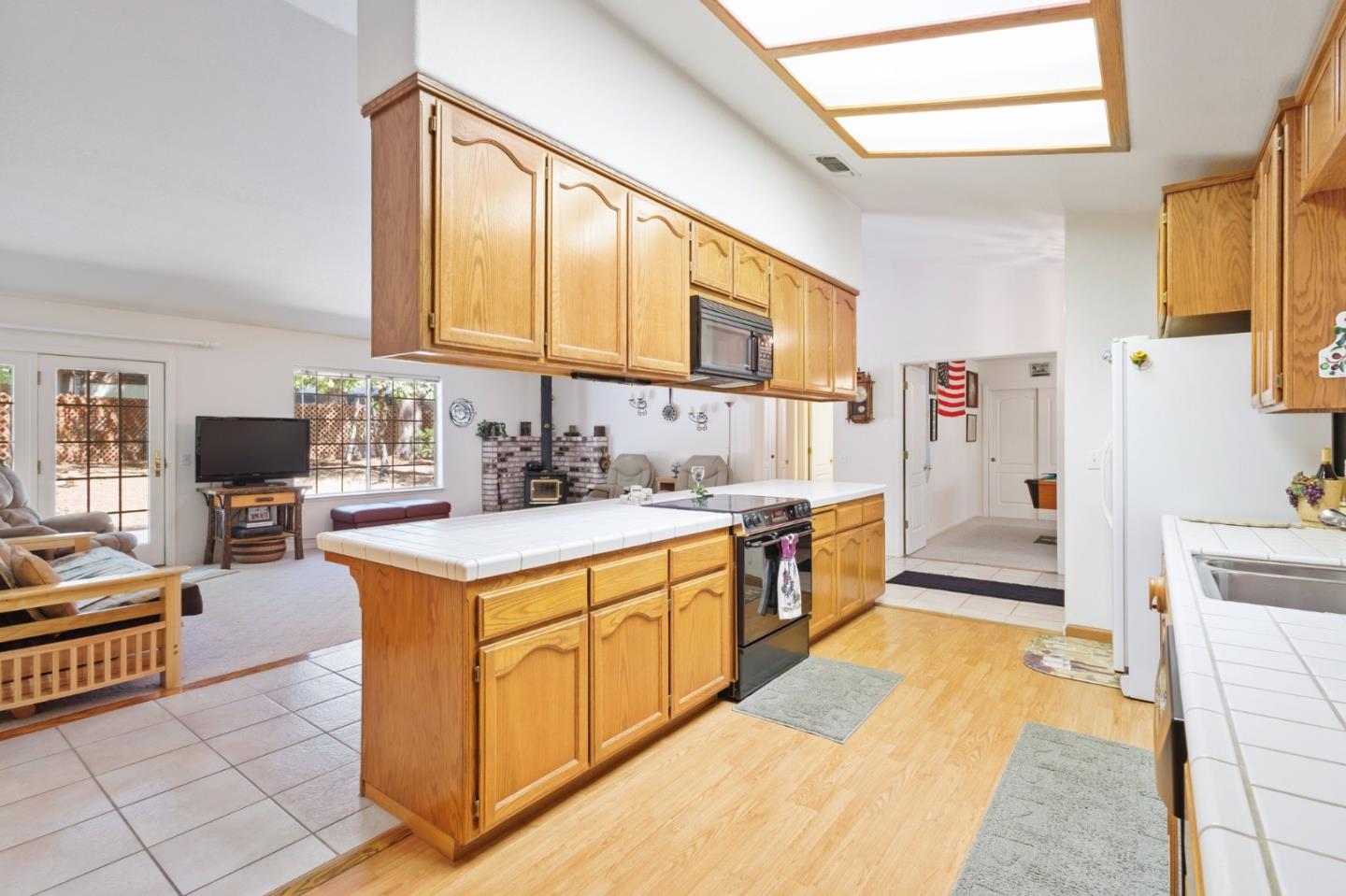 Detail Gallery Image 11 of 51 For 17256 Mount Elizabeth Dr, Sonora,  CA 95370 - 3 Beds | 2 Baths